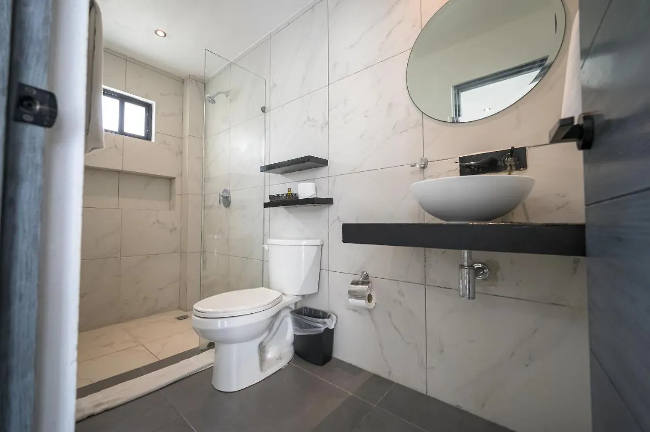 פלאייה דל כרמן Aruma Hotel